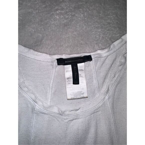 BCBG MAXAZRIA size XXS white long sleeve top - Picture 2 of 4